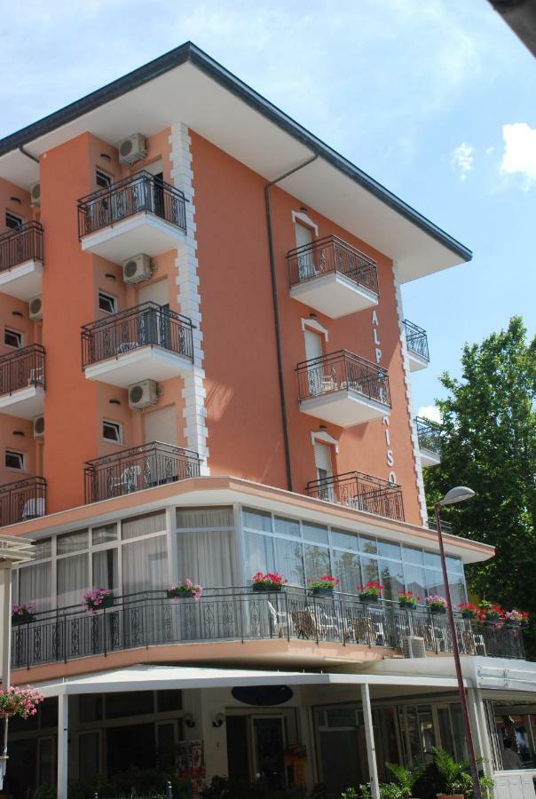 רימיני Hotel Valparaiso מראה חיצוני תמונה